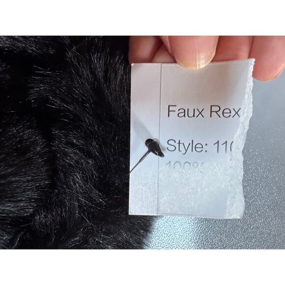 Surell Faux Rex Rabbit Black Earmuffs - Halo Band - Picture 5 of 6
